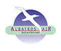 Logo Albatros Air Ballonfahrten – weißer Albatros über Kreis mit blauem Verlauf und Schriftzug auf grünem Balken